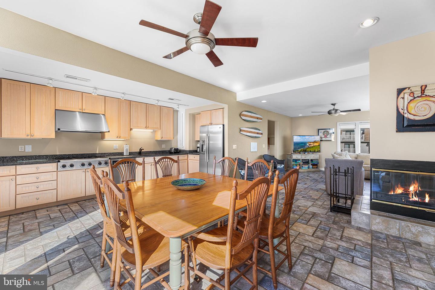 Fenwick Island, Delaware, 19944, United States, 6 Bedrooms Bedrooms, ,6 BathroomsBathrooms,Residential,Active,1973374