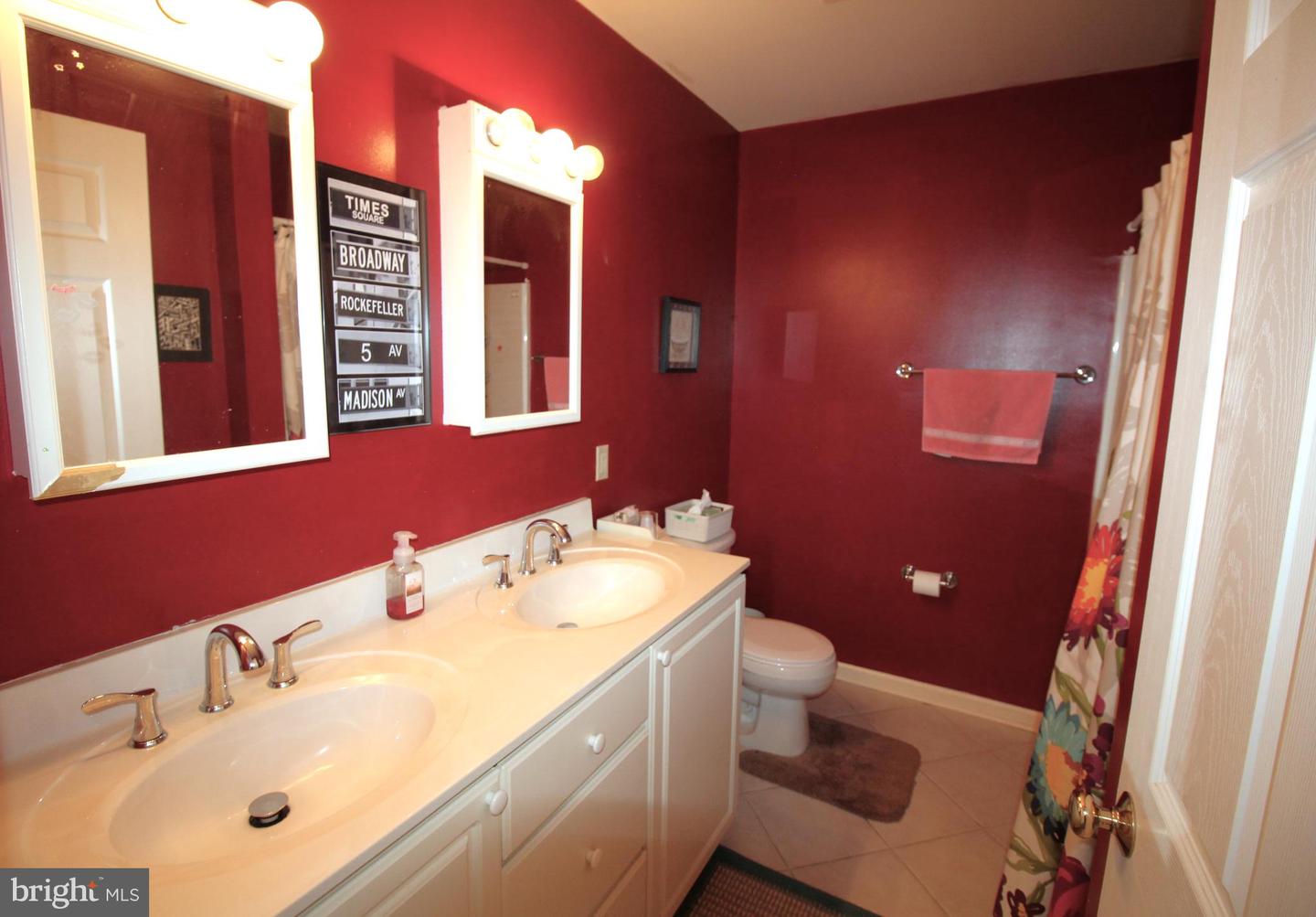 Chalfont, Pennsylvania, 18914, United States, 5 Bedrooms Bedrooms, ,4 BathroomsBathrooms,Residential,Active,1936623