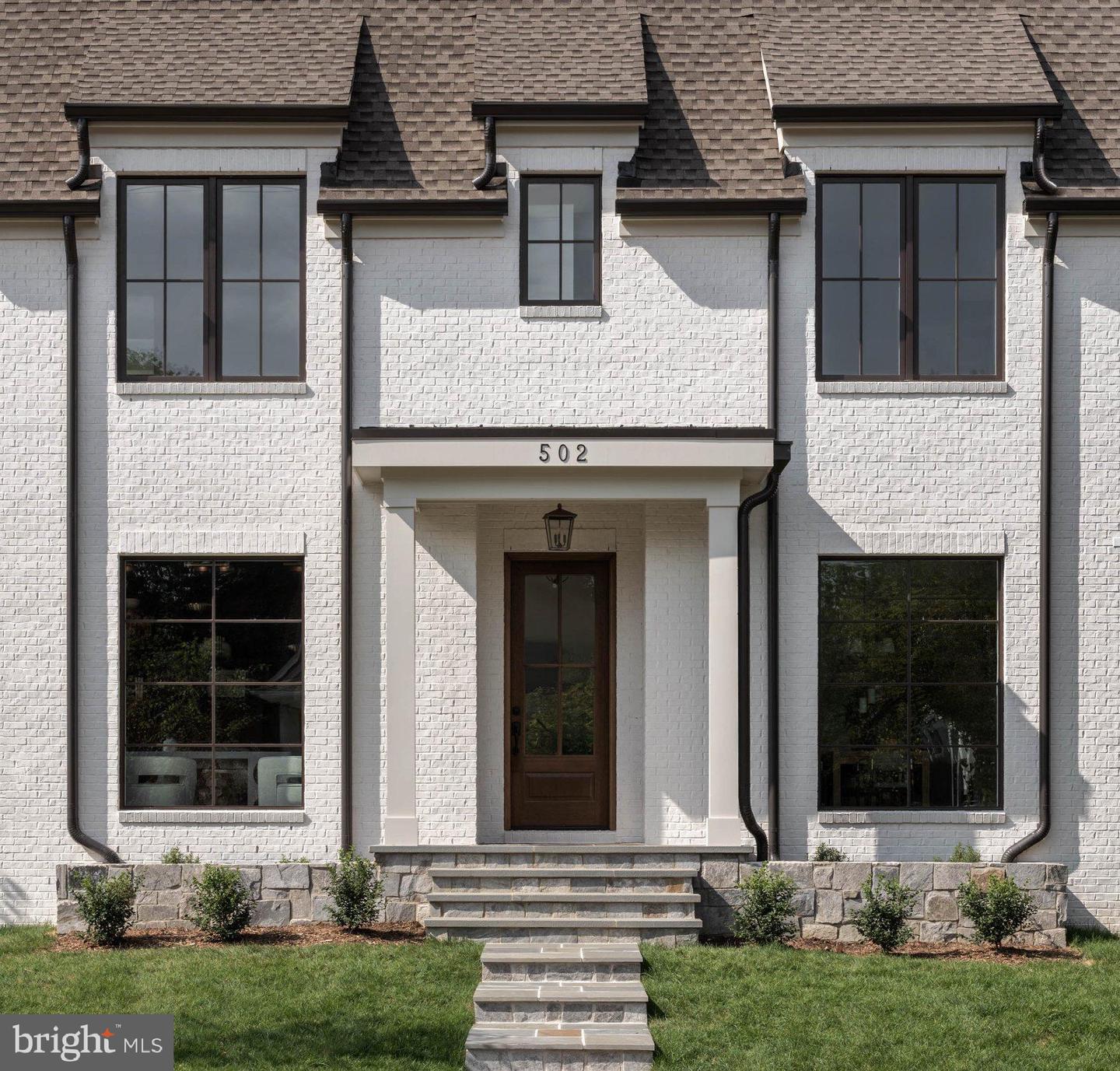 Arlington, Virginia, 22201, United States, 7 Bedrooms Bedrooms, ,8 BathroomsBathrooms,Residential,Active,1944105