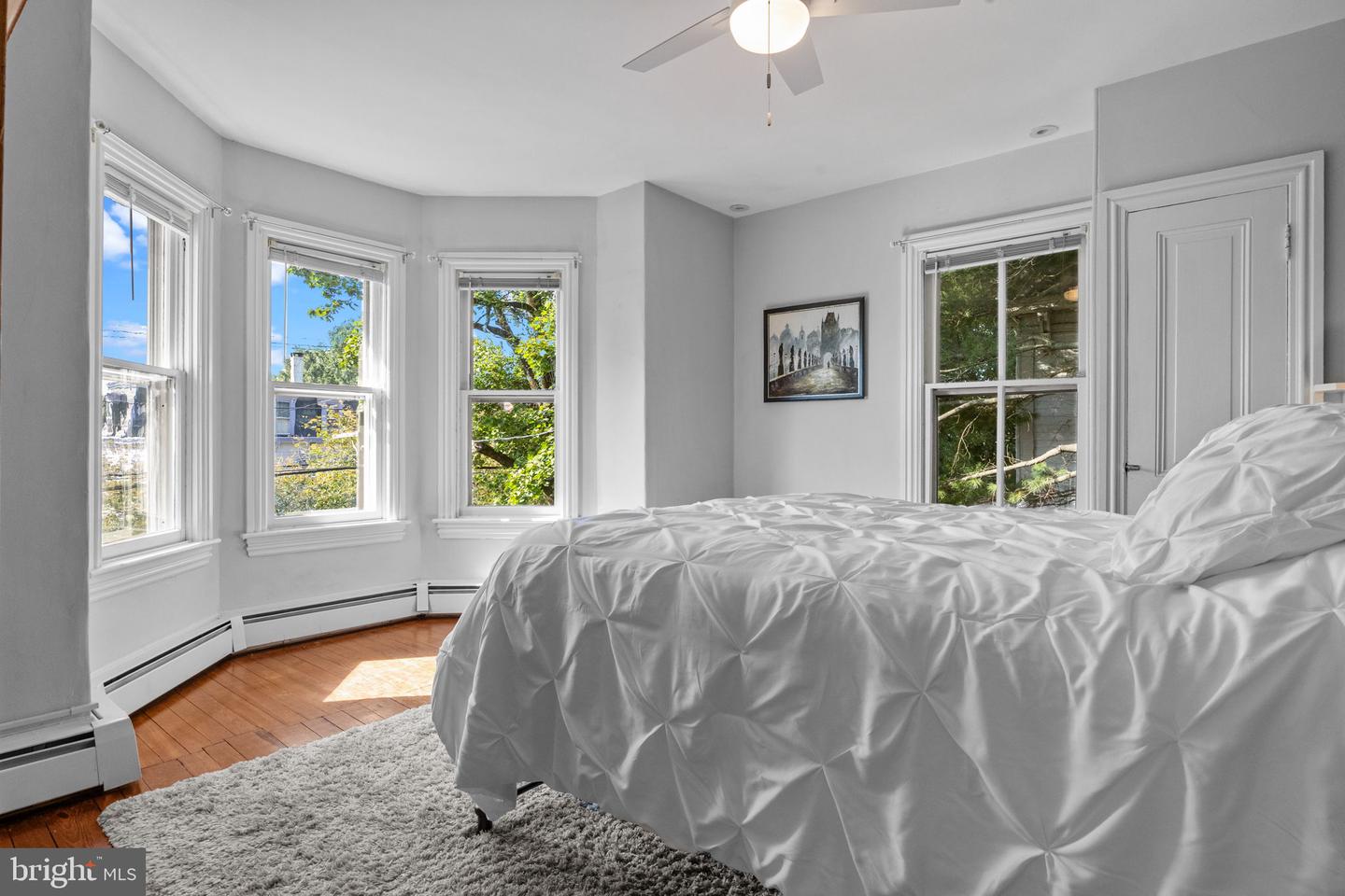 Newtown, Pennsylvania, 18940, United States, 5 Bedrooms Bedrooms, ,3 BathroomsBathrooms,Residential,Active,2011886