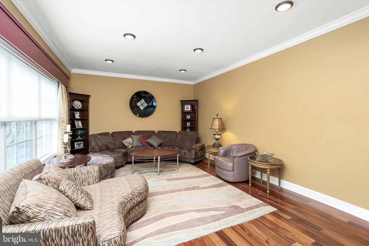 Robbinsville, New Jersey, 08691, United States, 5 Bedrooms Bedrooms, ,4 BathroomsBathrooms,Residential,Active,1920249