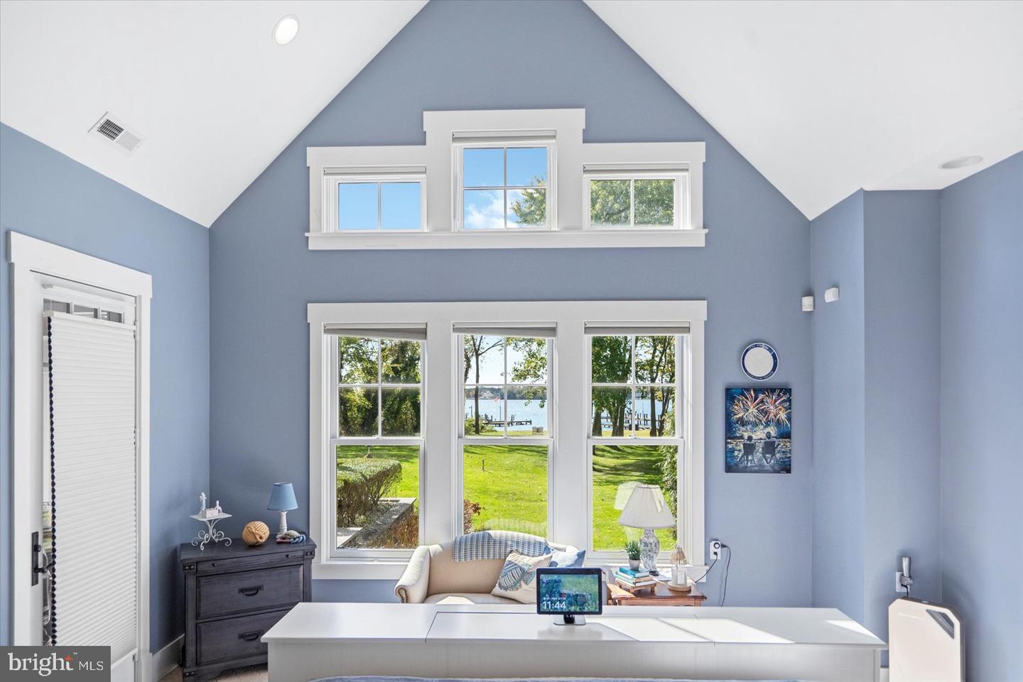 Middle River, Maryland, 21220, United States, 7 Bedrooms Bedrooms, ,7 BathroomsBathrooms,Residential,Active,1969646