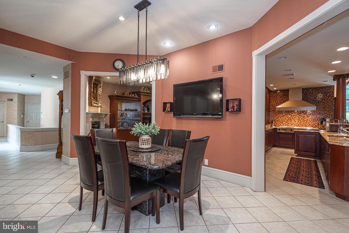 Moorestown, New Jersey, 08057, United States, 5 Bedrooms Bedrooms, ,7 BathroomsBathrooms,Residential,Active,1889333