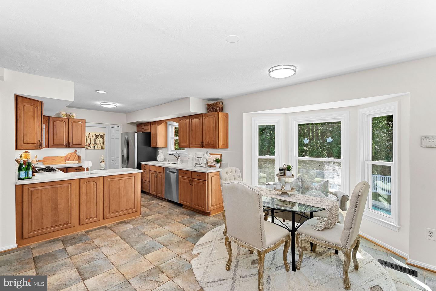 Silver Spring, Maryland, 20906, United States, 5 Bedrooms Bedrooms, ,4 BathroomsBathrooms,Residential,Active,1914614