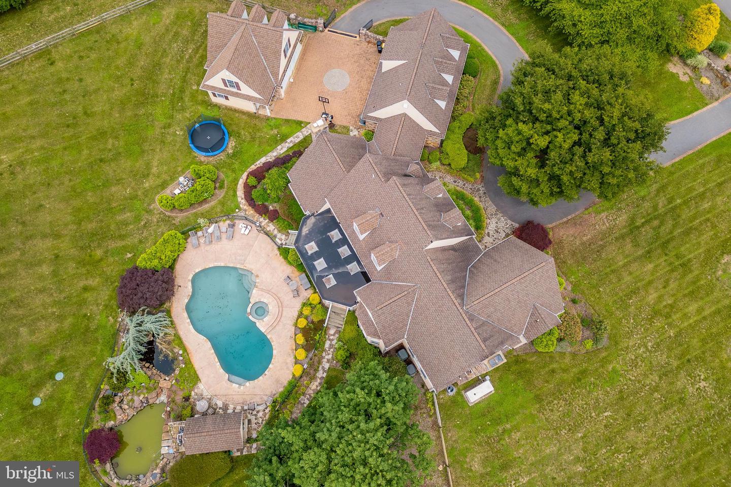 Wilmington, Delaware, 19807, United States, 6 Bedrooms Bedrooms, ,10 BathroomsBathrooms,Residential,Active,1839436