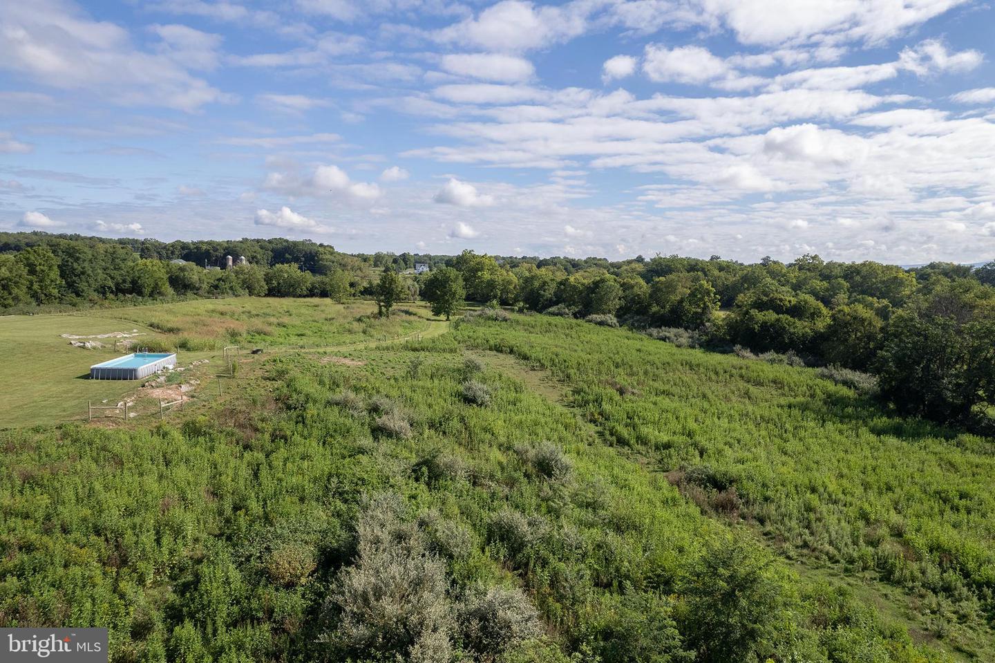 Berryville, Virginia, 22611, United States, 4 Bedrooms Bedrooms, ,4 BathroomsBathrooms,Residential,Active,1945547