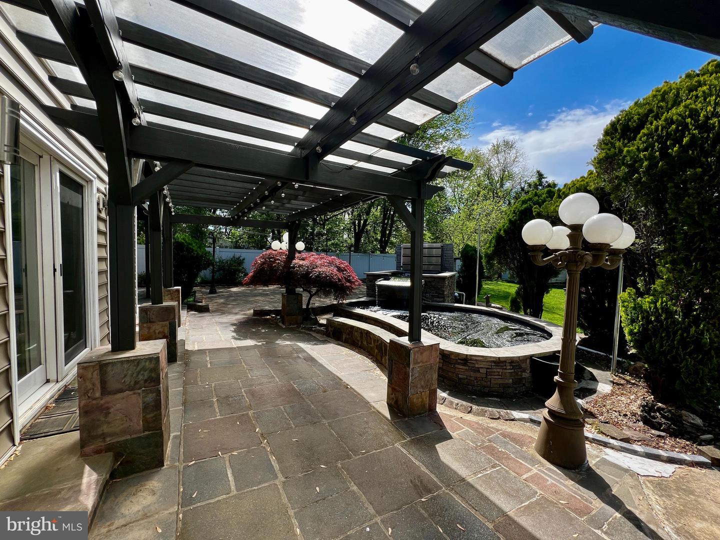 Annandale, Virginia, 22003, United States, 6 Bedrooms Bedrooms, ,6 BathroomsBathrooms,Residential,Active,2024199