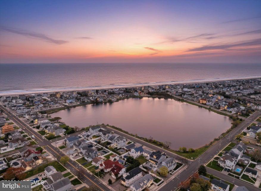 Point Pleasant Beach, New Jersey, 08742, United States, 5 Bedrooms Bedrooms, ,4 BathroomsBathrooms,Residential,Active,2043129