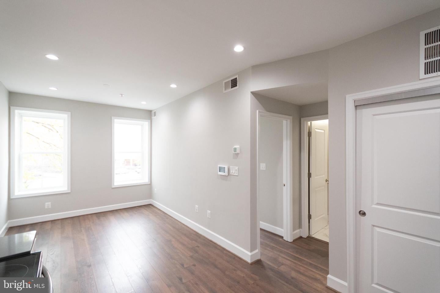 Washington, District Of Columbia, 20003, United States, ,Residential,Active,2009139