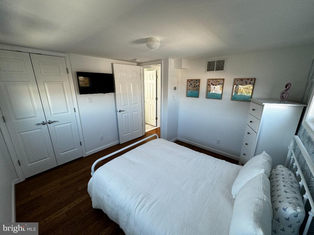 Ship Bottom, New Jersey, 08008, United States, 2 Bedrooms Bedrooms, ,3 BathroomsBathrooms,Residential,Active,1902937
