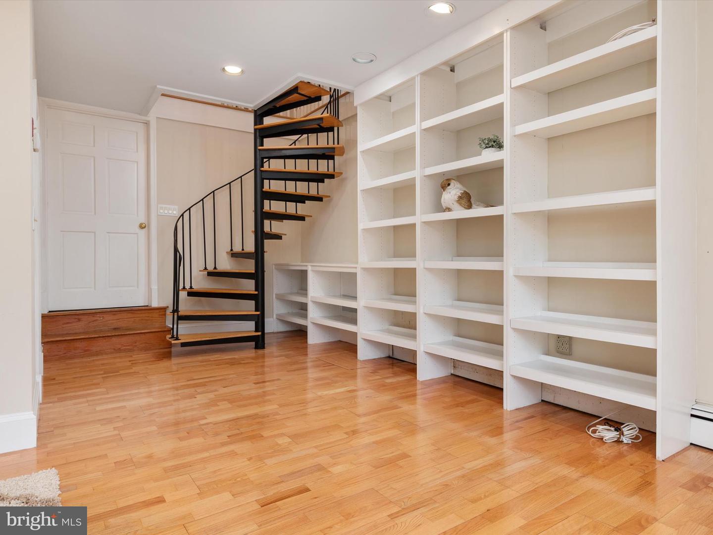 Edgewater, Maryland, 21037, United States, 3 Bedrooms Bedrooms, ,4 BathroomsBathrooms,Residential,Active,1965993