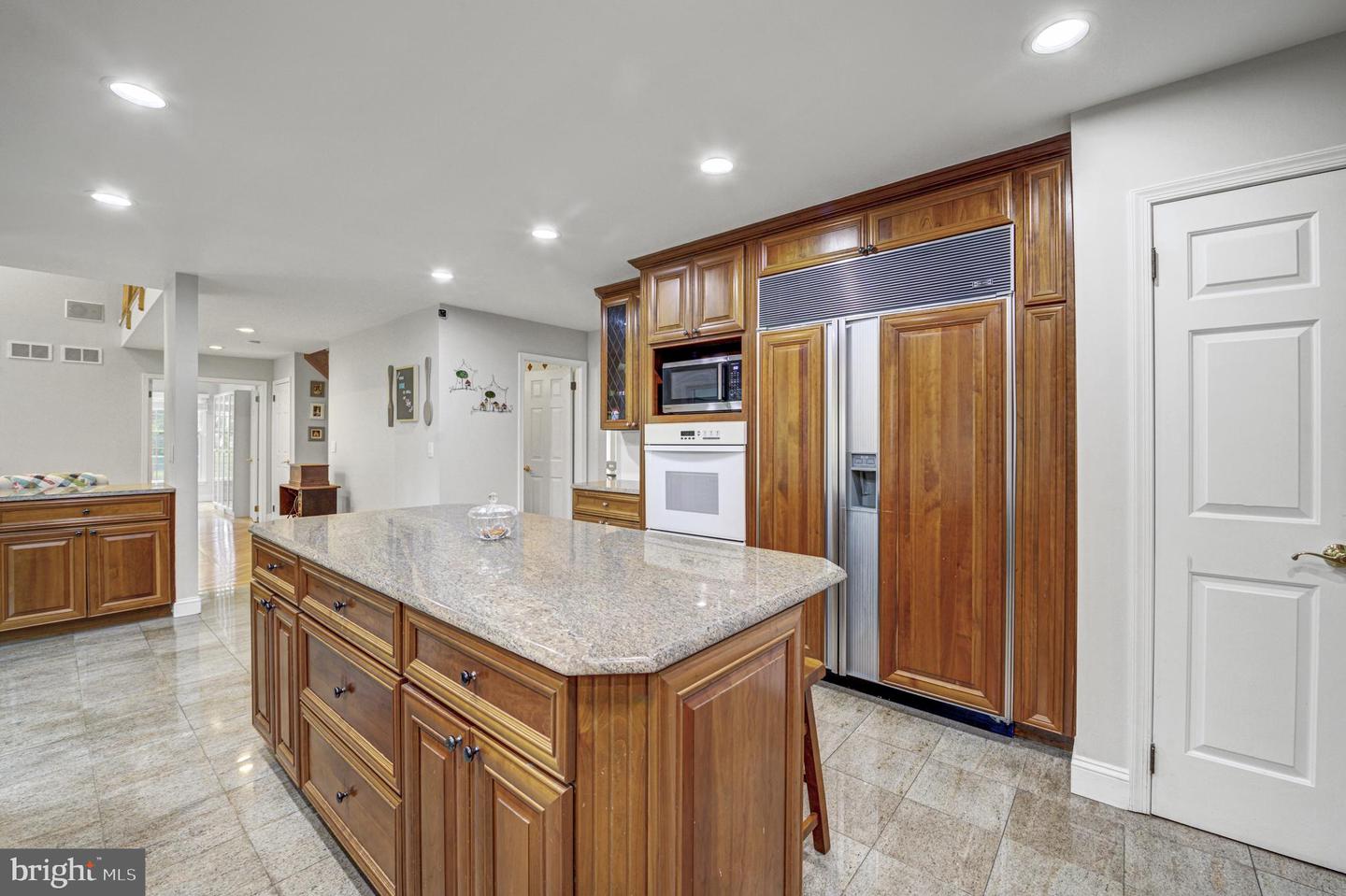 Plainsboro, New Jersey, 08536, United States, 5 Bedrooms Bedrooms, ,3 BathroomsBathrooms,Residential,Active,1853623