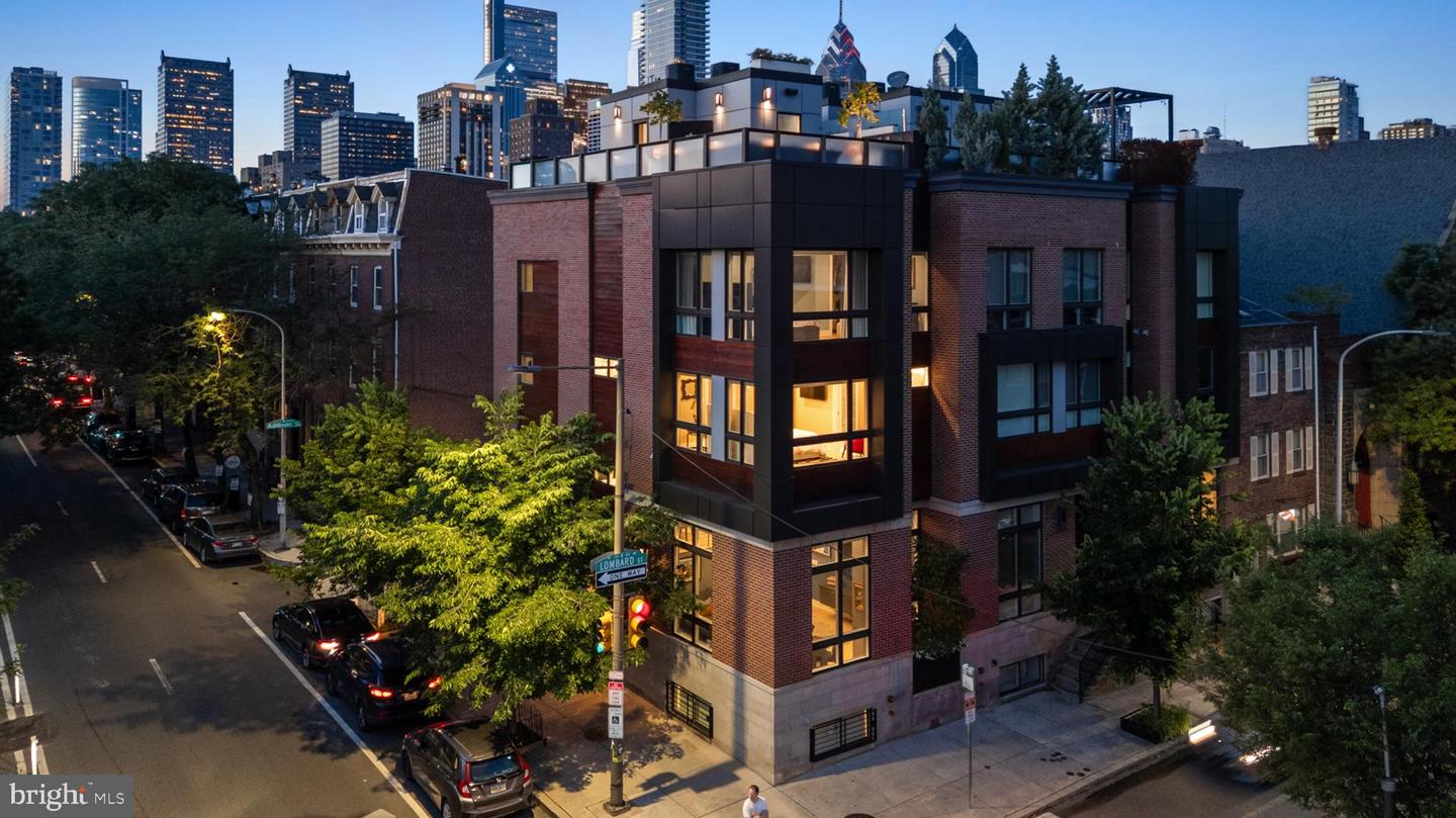 Philadelphia, Pennsylvania, 19146, United States, ,6 BathroomsBathrooms,Residential,Active,1862906