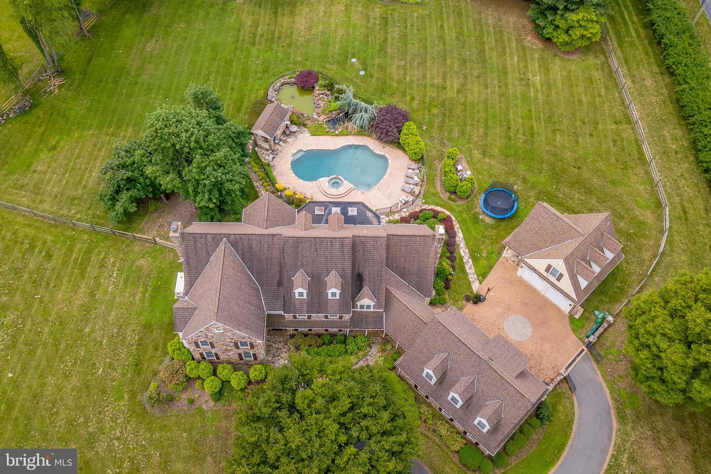 Wilmington, Delaware, 19807, United States, 6 Bedrooms Bedrooms, ,10 BathroomsBathrooms,Residential,Active,1839436
