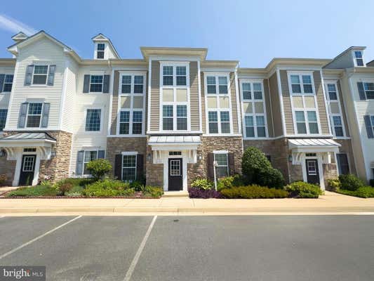 8172 FALLS GROVE DR, MANASSAS, VA 20111 - Image 1