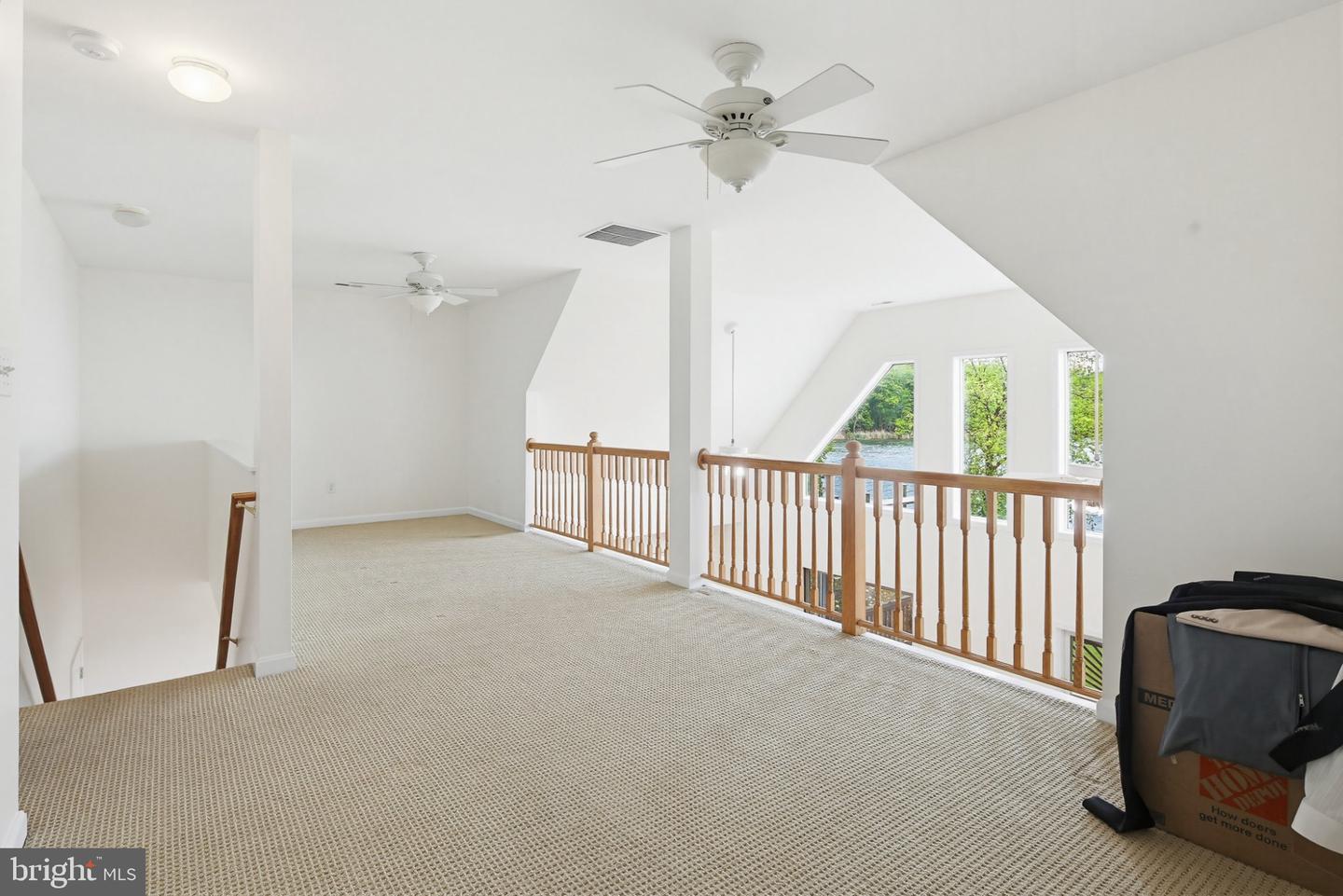 Edgewater, Maryland, 21037, United States, 3 Bedrooms Bedrooms, ,3 BathroomsBathrooms,Residential,Active,2028218
