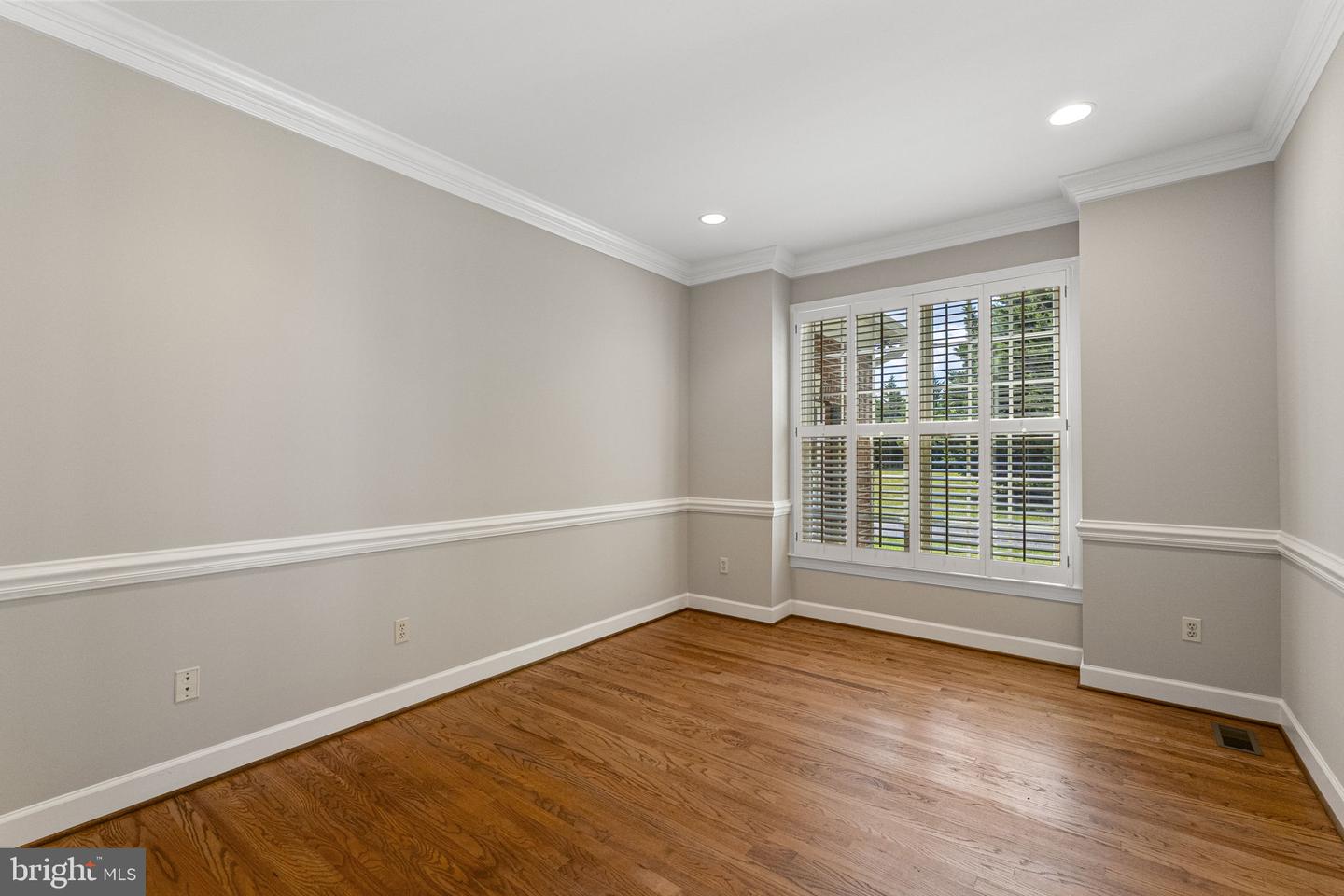 Boyds, Maryland, 20841, United States, 4 Bedrooms Bedrooms, ,4 BathroomsBathrooms,Residential,Active,1936102