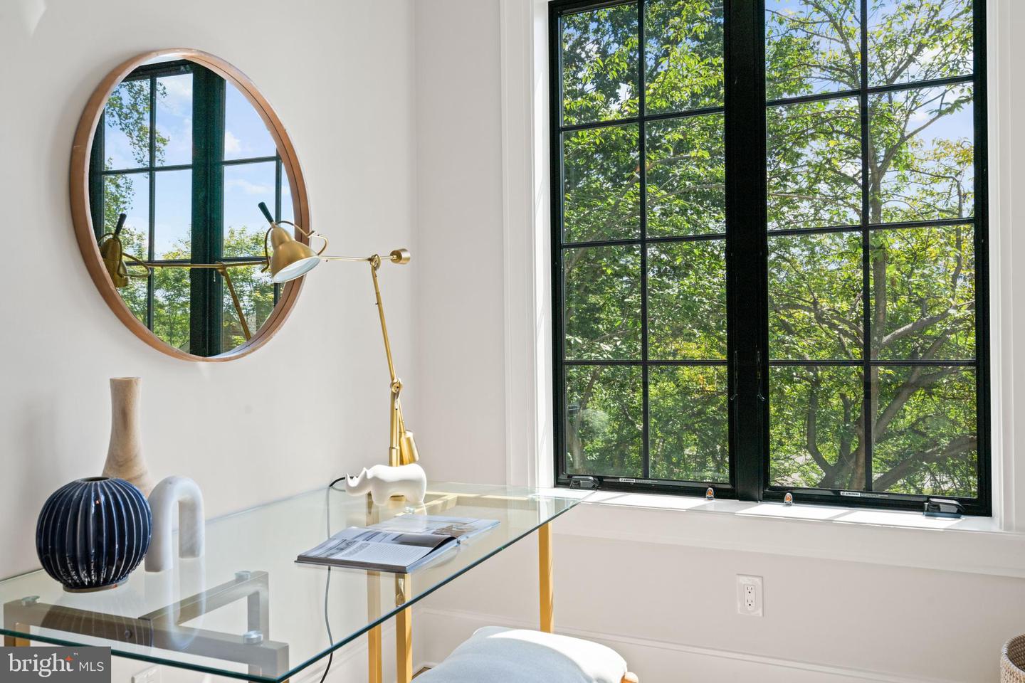 Washington, District Of Columbia, 20016, United States, 6 Bedrooms Bedrooms, ,8 BathroomsBathrooms,Residential,Active,1934802