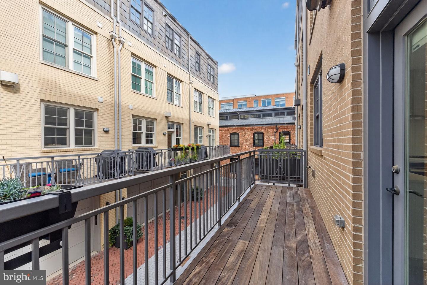 Alexandria, Virginia, 22314, United States, 4 Bedrooms Bedrooms, ,5 BathroomsBathrooms,Residential,Active,1959984