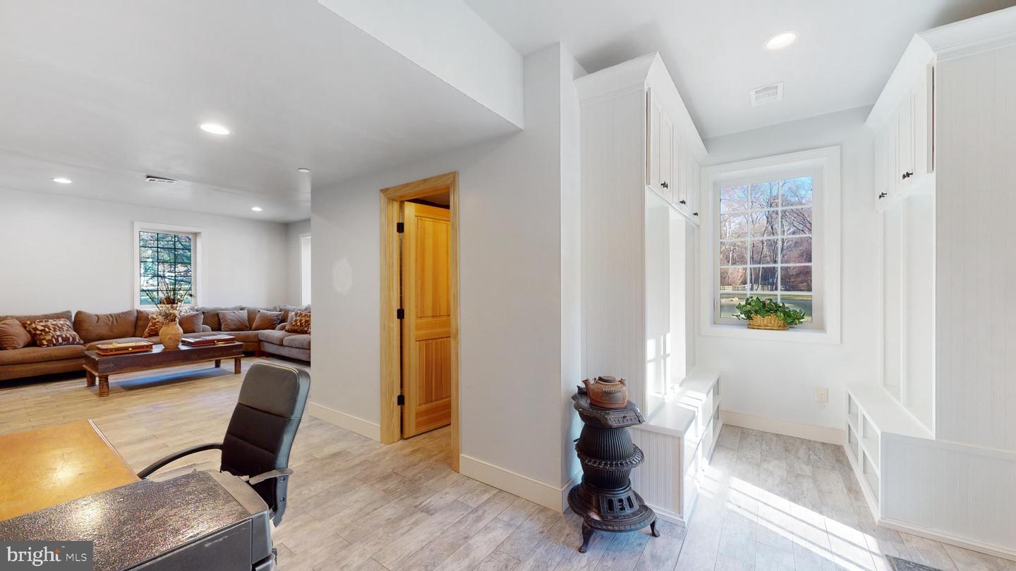 Broomall, Pennsylvania, 19008, United States, 6 Bedrooms Bedrooms, ,8 BathroomsBathrooms,Residential,Active,1738458