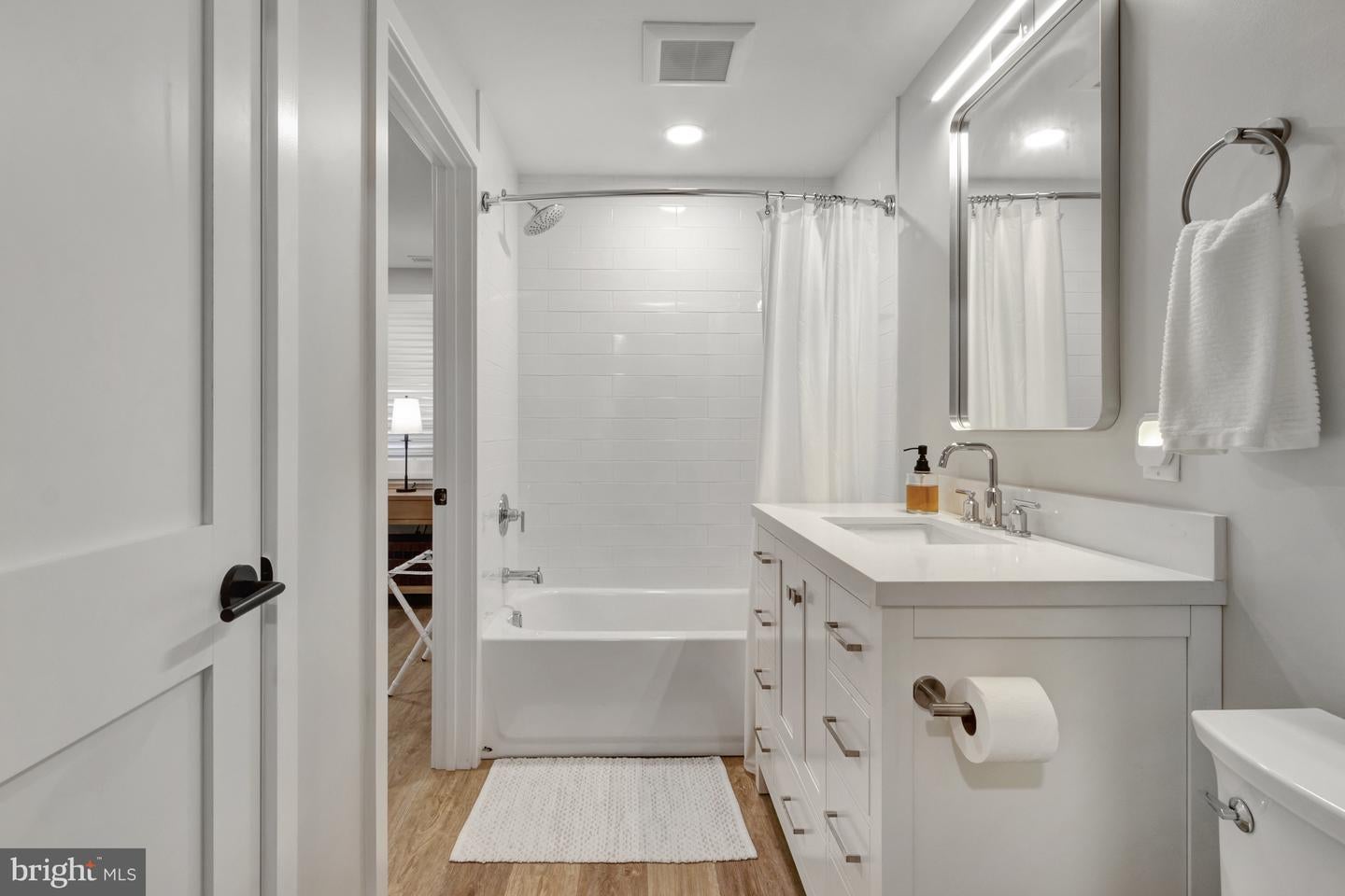 Rehoboth Beach, Delaware, 19971, United States, 5 Bedrooms Bedrooms, ,4 BathroomsBathrooms,Residential,Active,1945511