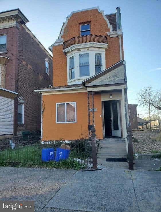 902 E CHELTEN AVE, PHILADELPHIA, PA 19138, photo 1 of 44