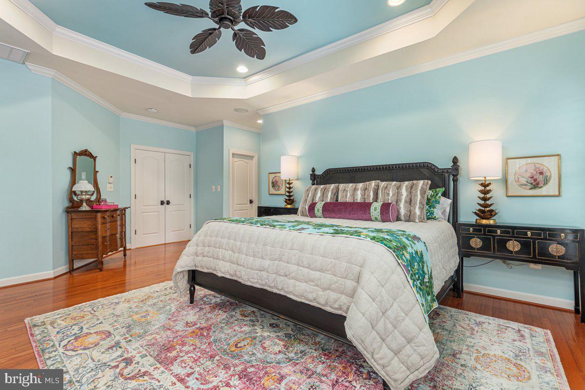 Leesburg, Virginia, 20176, United States, 4 Bedrooms Bedrooms, ,5 BathroomsBathrooms,Residential,Active,2044548
