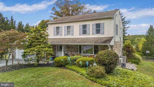 1565 CHESTNUT HILL RD, POTTSTOWN, PA 19465 - Image 1