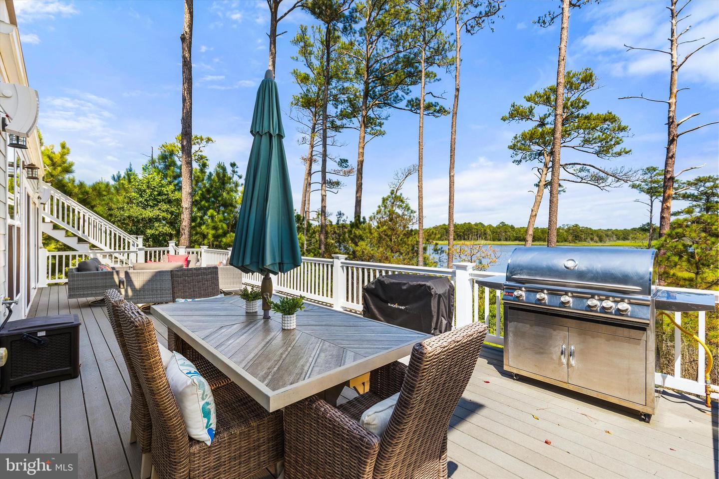 Berlin, Maryland, 21811, United States, 6 Bedrooms Bedrooms, ,5 BathroomsBathrooms,Residential,Active,1893241