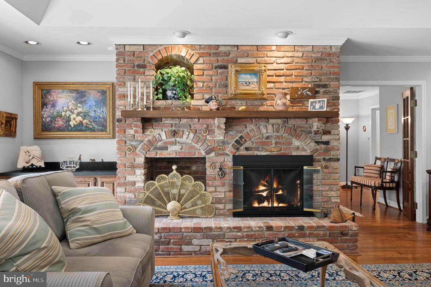 Potomac, Maryland, 20854, United States, 5 Bedrooms Bedrooms, ,6 BathroomsBathrooms,Residential,Active,1988488