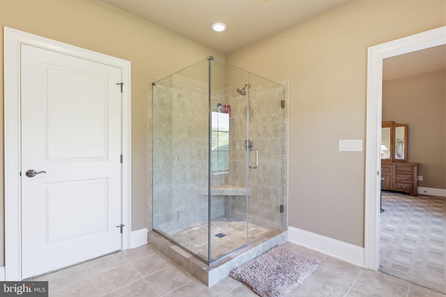 Newtown, Pennsylvania, 18940, United States, 5 Bedrooms Bedrooms, ,6 BathroomsBathrooms,Residential,Active,2044188
