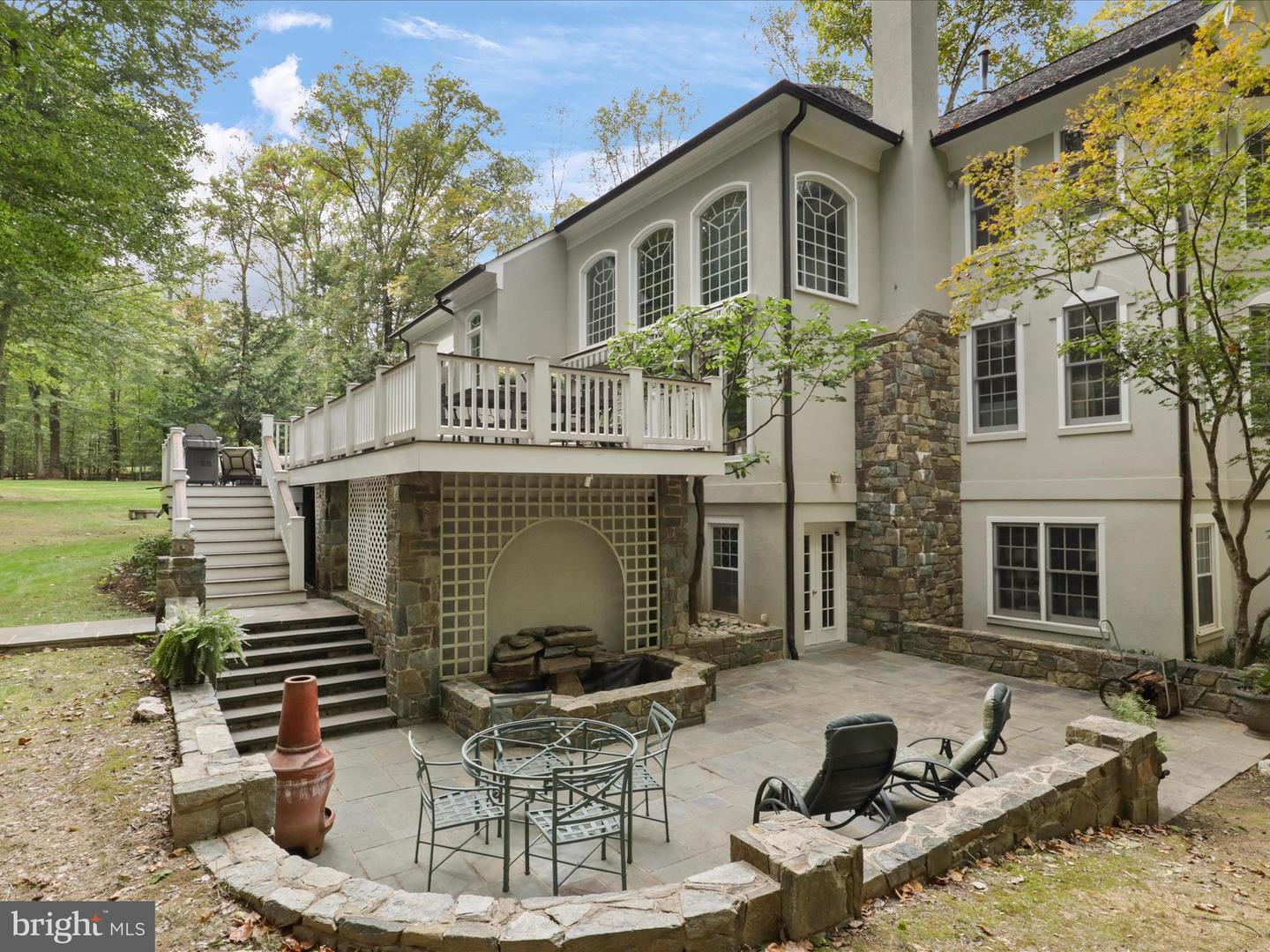 Fairfax Station, Virginia, 22039, United States, 5 Bedrooms Bedrooms, ,5 BathroomsBathrooms,Residential,Active,1943756