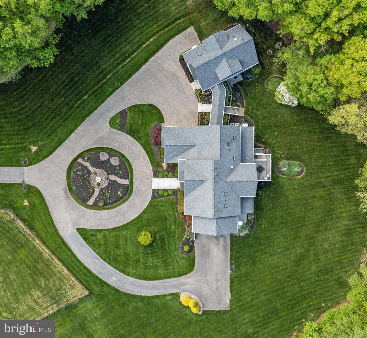 Dunkirk, Maryland, 20754, United States, 8 Bedrooms Bedrooms, ,9 BathroomsBathrooms,Residential,Active,2052010
