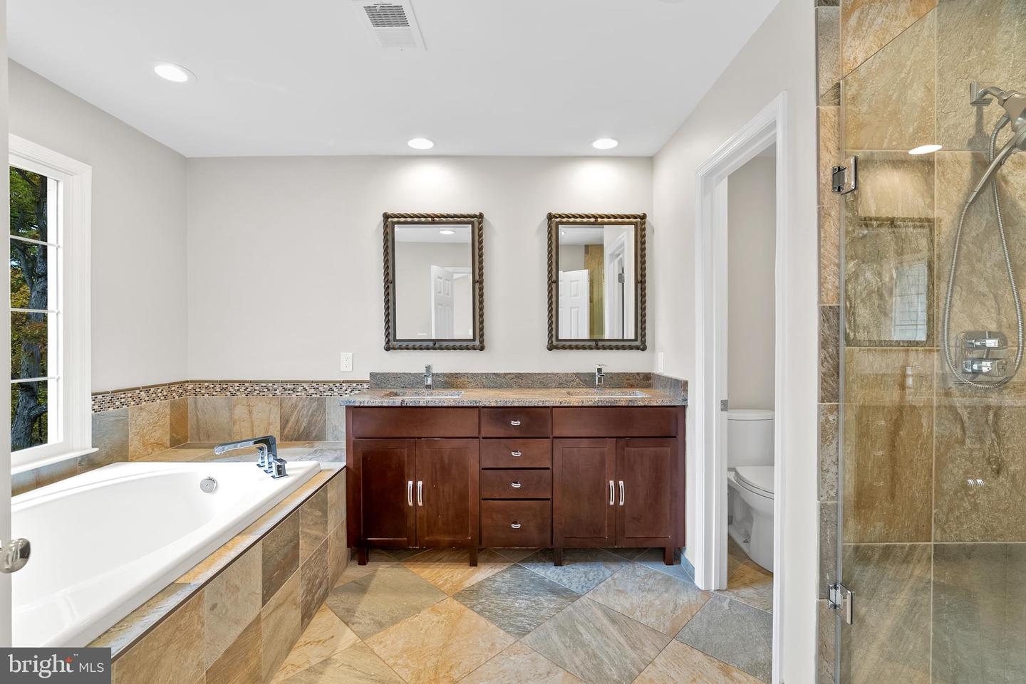 Potomac, Maryland, 20854, United States, 4 Bedrooms Bedrooms, ,4 BathroomsBathrooms,Residential,Active,1973311