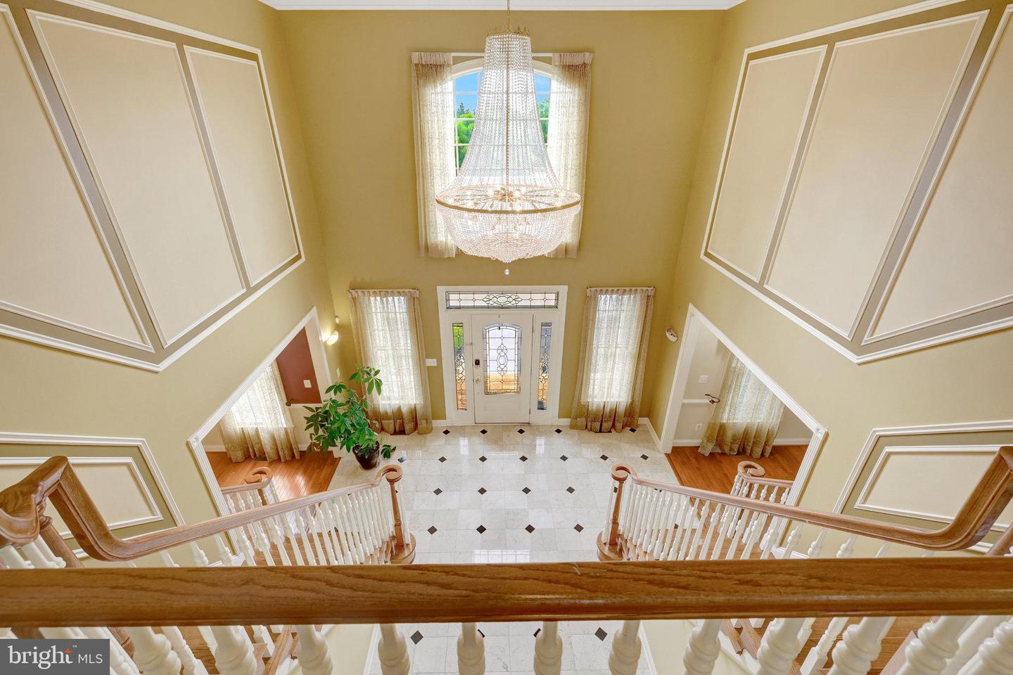 Leesburg, Virginia, 20175, United States, 4 Bedrooms Bedrooms, ,5 BathroomsBathrooms,Residential,Active,1894598