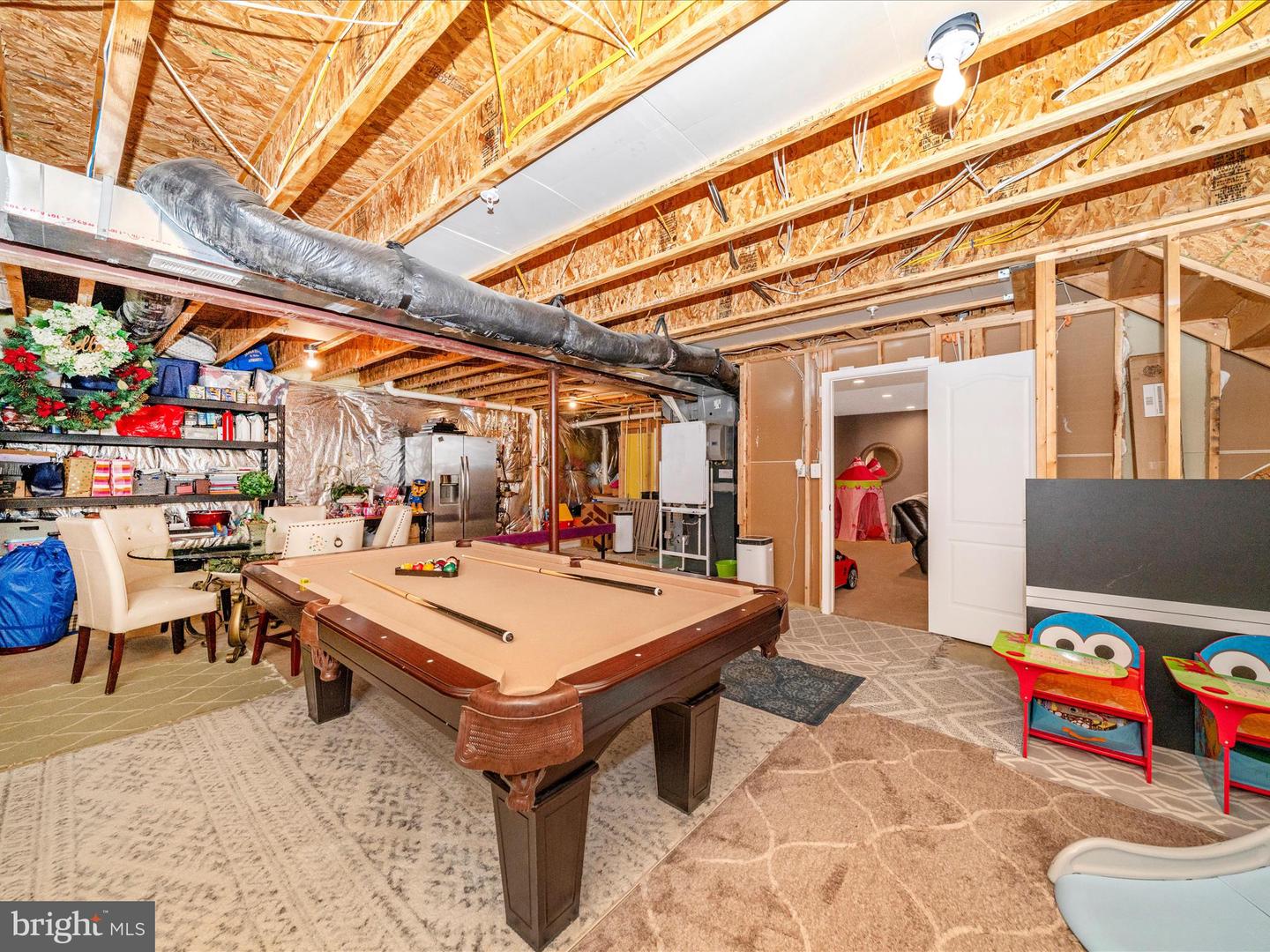 Clarksburg, Maryland, 20871, United States, 5 Bedrooms Bedrooms, ,4 BathroomsBathrooms,Residential,Active,1967123