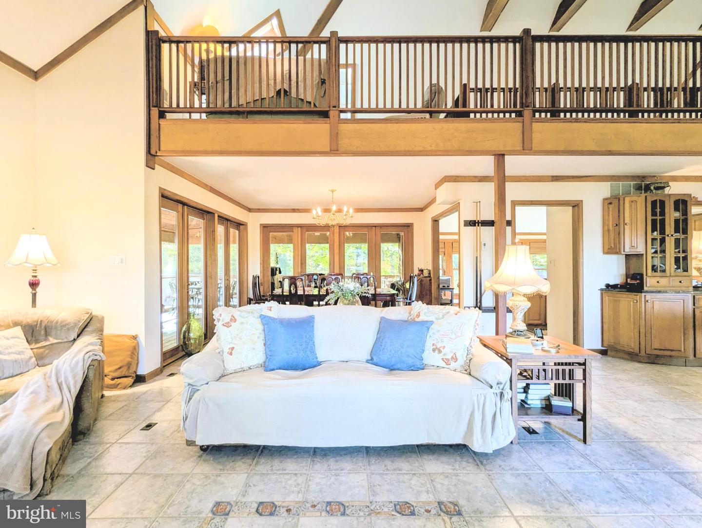 Queenstown, Maryland, 21658, United States, 4 Bedrooms Bedrooms, ,3 BathroomsBathrooms,Residential,Active,1973642