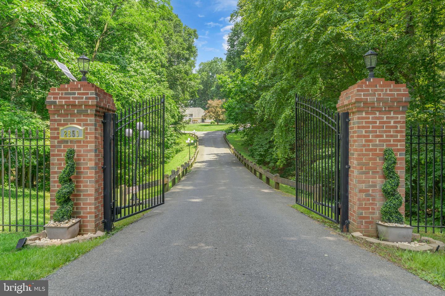 Dunkirk, Maryland, 20754, United States, 6 Bedrooms Bedrooms, ,7 BathroomsBathrooms,Residential,Active,1952077