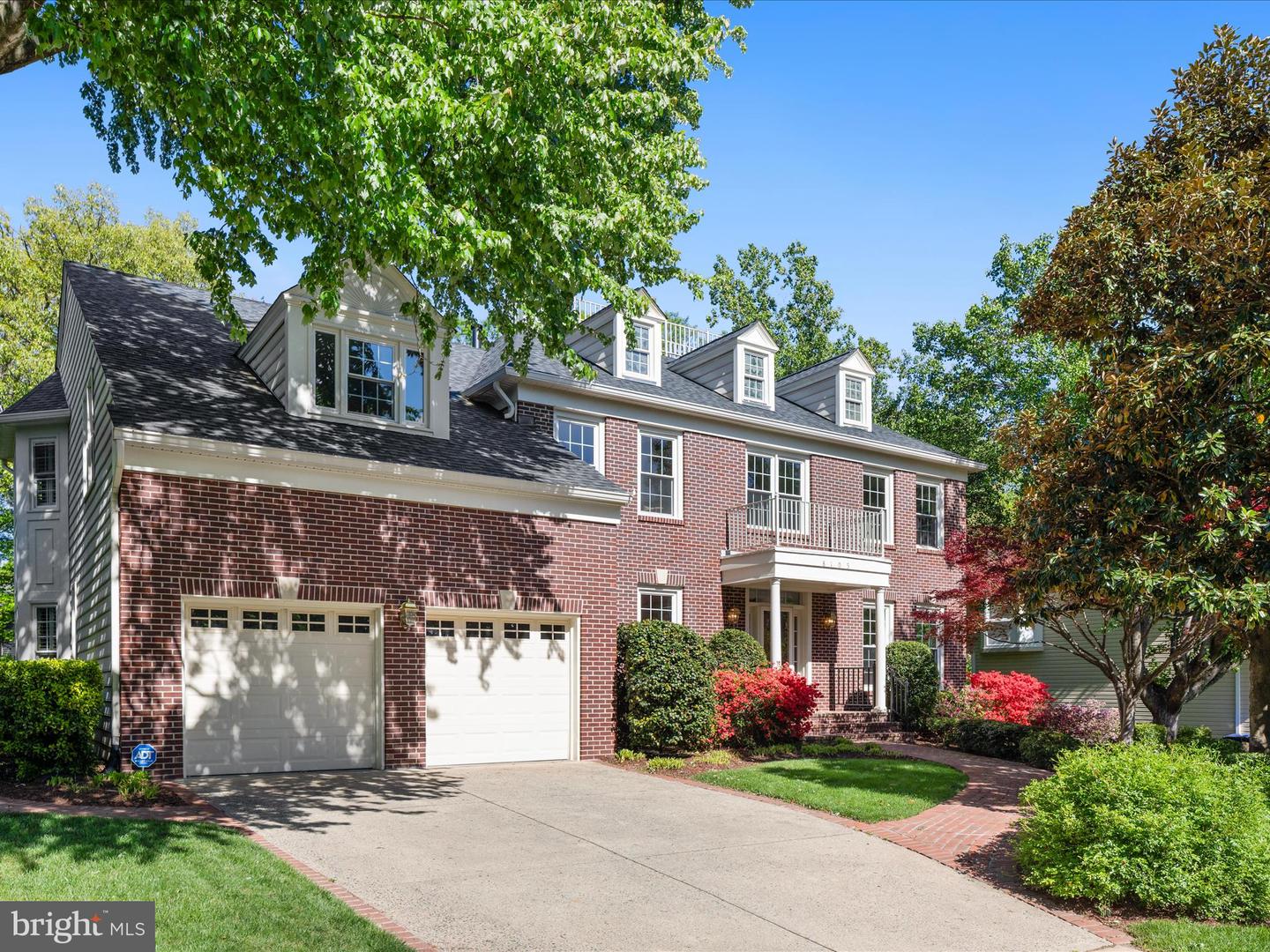 Fairfax Station, Virginia, 22039, United States, 4 Bedrooms Bedrooms, ,4 BathroomsBathrooms,Residential,Active,1905039