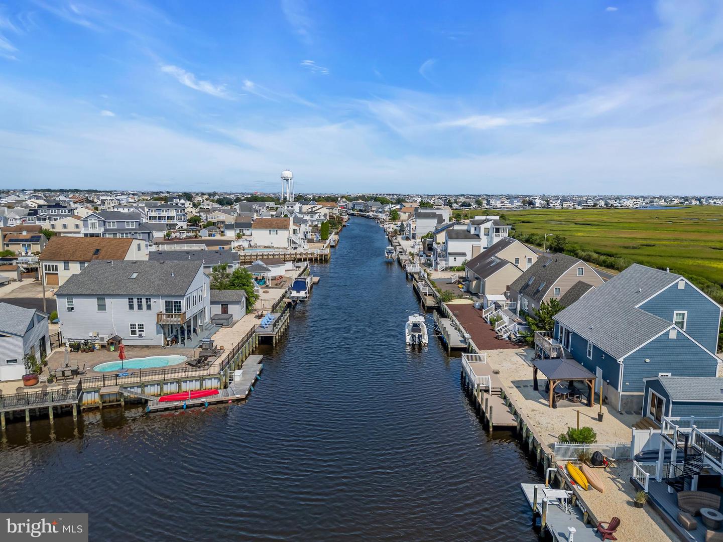 Manahawkin, New Jersey, 08050, United States, 4 Bedrooms Bedrooms, ,2 BathroomsBathrooms,Residential,Active,1919073