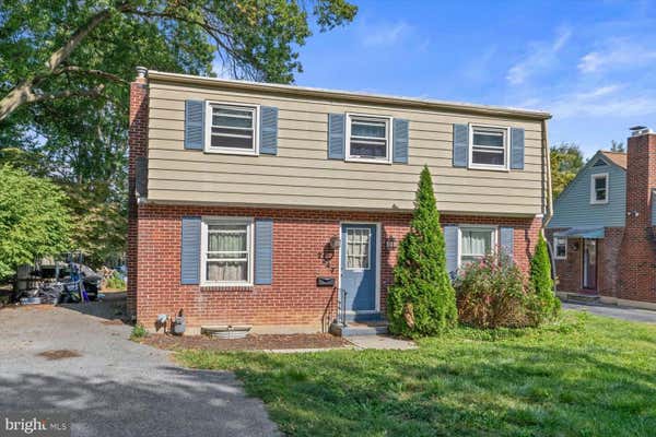 2247 MANOR RIDGE DR, LANCASTER, PA 17603 - Image 1