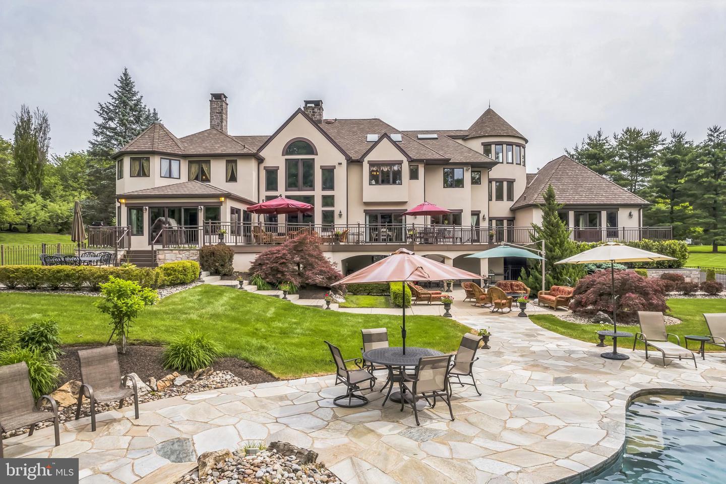 Newtown, Pennsylvania, 18940, United States, 6 Bedrooms Bedrooms, ,6 BathroomsBathrooms,Residential,Active,1849543