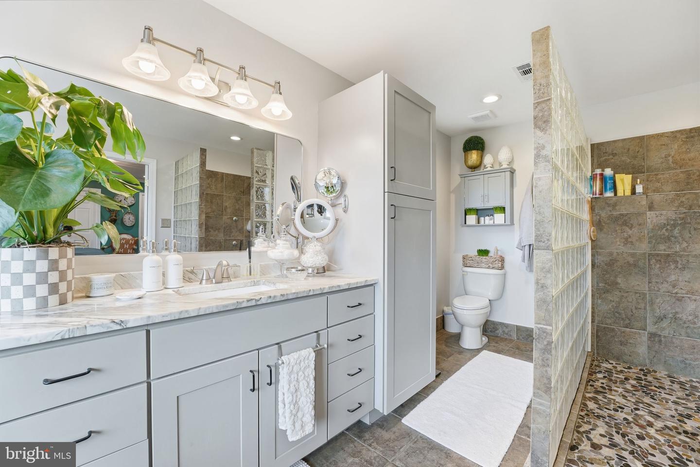 Boston, Virginia, 22713, United States, 2 Bedrooms Bedrooms, ,2 BathroomsBathrooms,Residential,Active,2008755