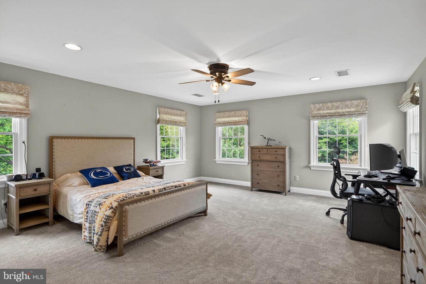 Kennett Square, Pennsylvania, 19348, United States, 7 Bedrooms Bedrooms, ,6 BathroomsBathrooms,Residential,Contingent,2045680