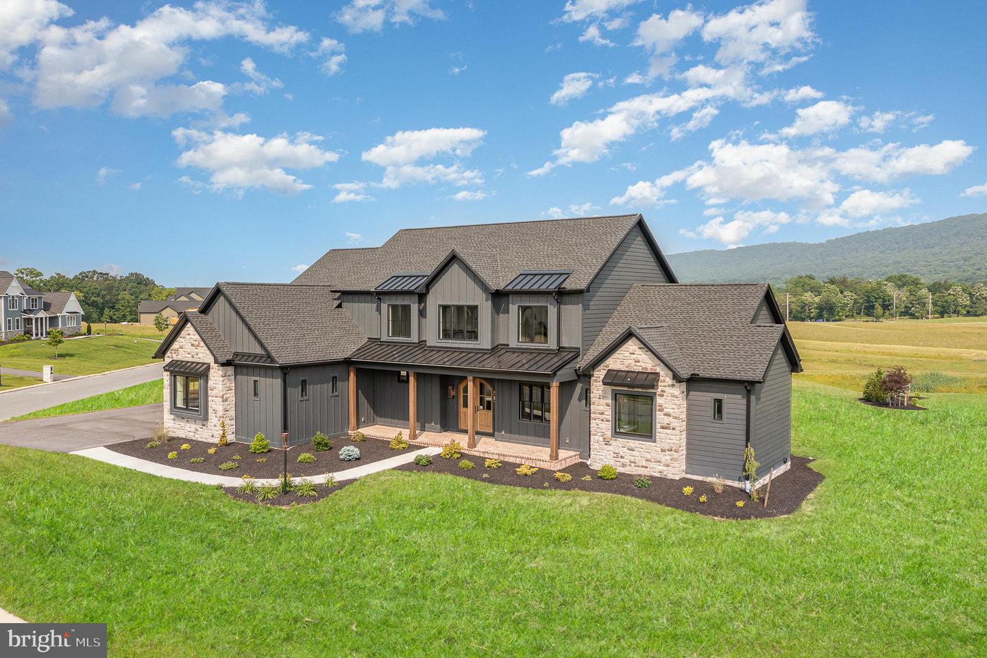 Mechanicsburg, Pennsylvania, 17050, United States, ,6 BathroomsBathrooms,Residential,Active,1704719