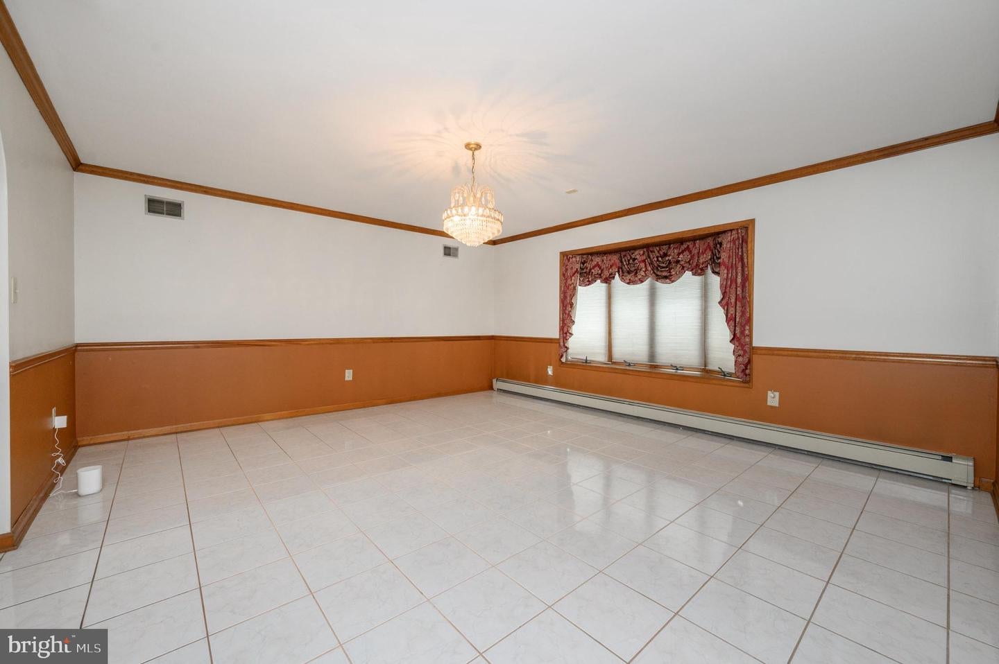 Monmouth Junction, New Jersey, 08852, United States, 5 Bedrooms Bedrooms, ,6 BathroomsBathrooms,Residential,Active,2044533