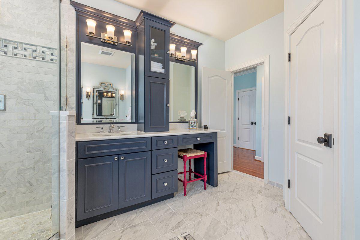 Leesburg, Virginia, 20176, United States, 4 Bedrooms Bedrooms, ,5 BathroomsBathrooms,Residential,Active,2044548