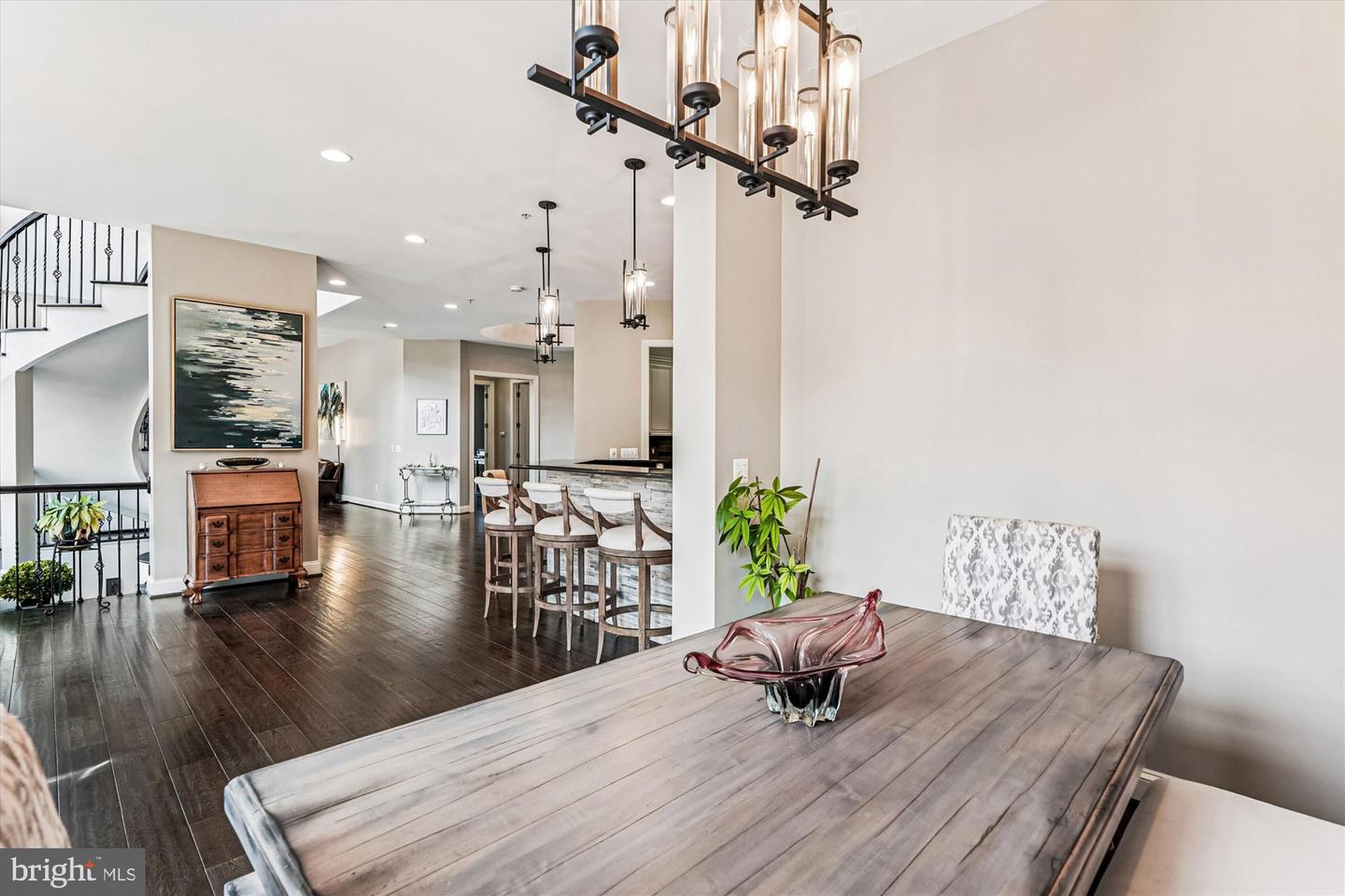 Leesburg, Virginia, 20175, United States, 5 Bedrooms Bedrooms, ,6 BathroomsBathrooms,Residential,Active,1987213