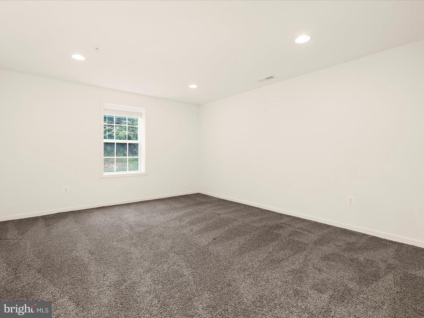 Ellicott City, Maryland, 21042, United States, 6 Bedrooms Bedrooms, ,5 BathroomsBathrooms,Residential,Active,1914763