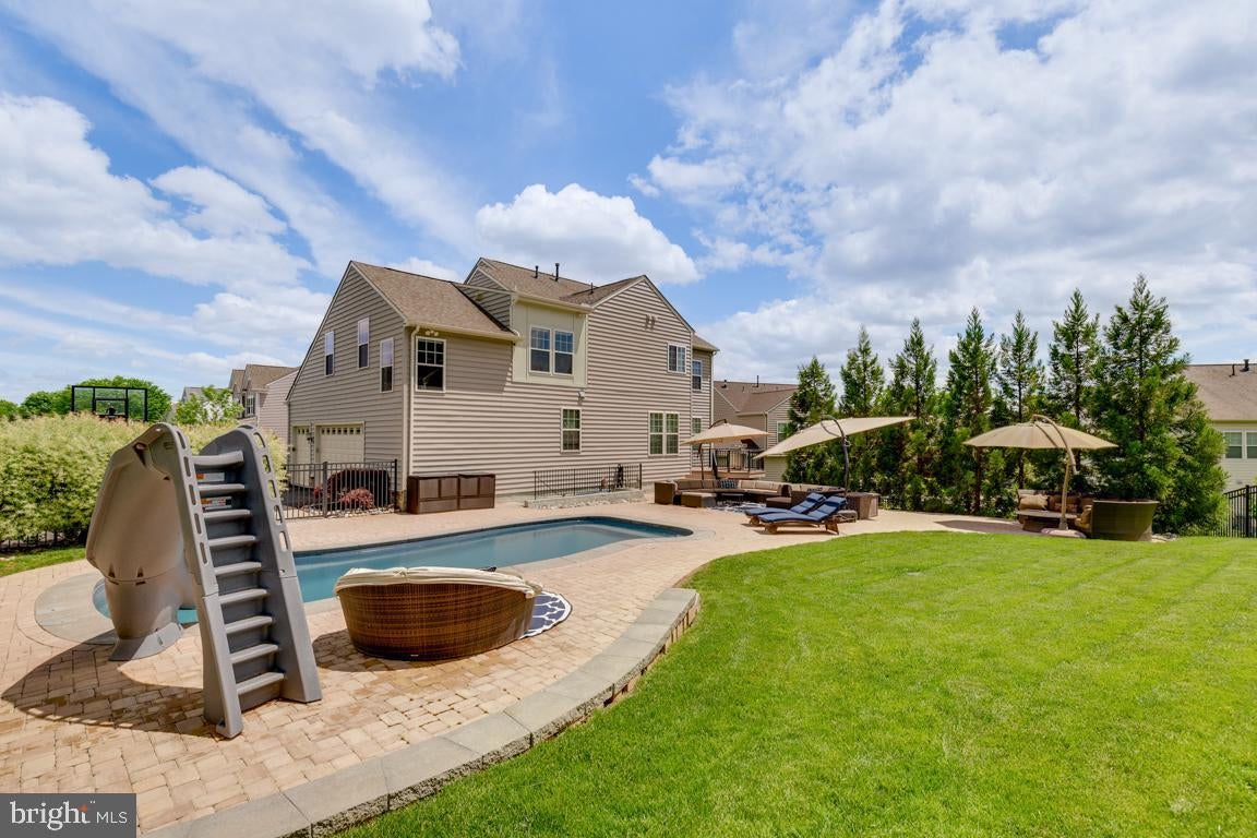 Leesburg, Virginia, 20175, United States, 5 Bedrooms Bedrooms, ,6 BathroomsBathrooms,Residential,Active,1905104